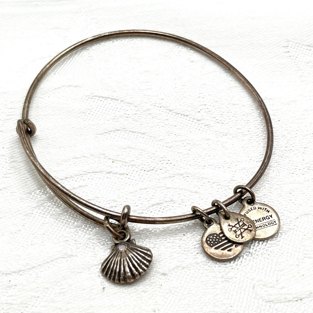 Alex and Ani Gold Tone Seashell Charm Bracelet Ocean Beach Tarnished Vintage